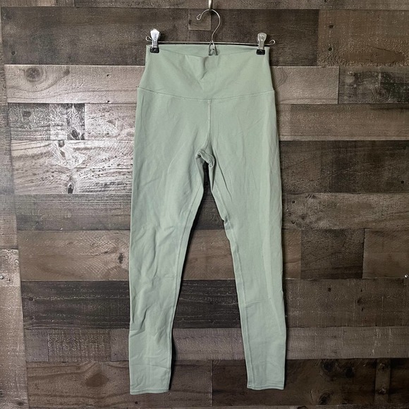 SOLD ALO Yoga Dash High Waisted Leggings Medium - Picture 2 of 6